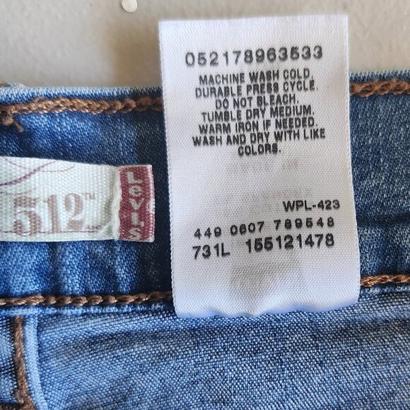 Levi’s 512 Perfectly Slimming Bootcut Jeans Women’s Size 16M Stretch Denim Mediu - Picture 3 of 4